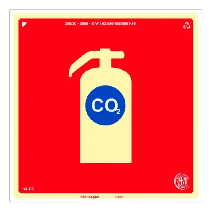 placa extintor CO2 fotoluminescente Kit 10 Placas Extintor CO2 Fotoluminescente 15x15 cm em imagem principal Visual Sete - imagem 2