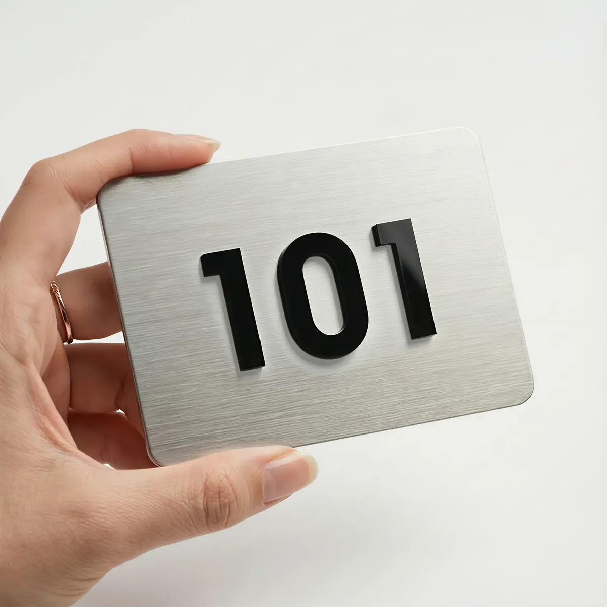 Placa de apartamento em aço inox escovado com 3 números - imagem 2